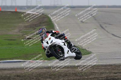 media/Nov-29-2025-TrackDaz (Sat) [[10ae2d9bce]]/A Group/Session 3 (Outside Grapevine)/